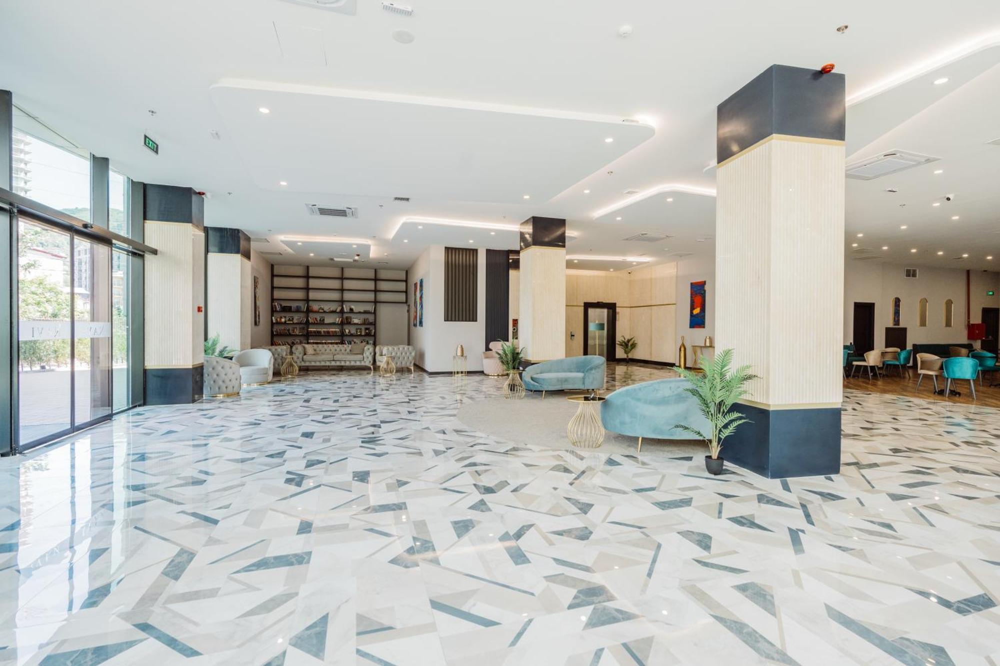 Otel Navi 4*