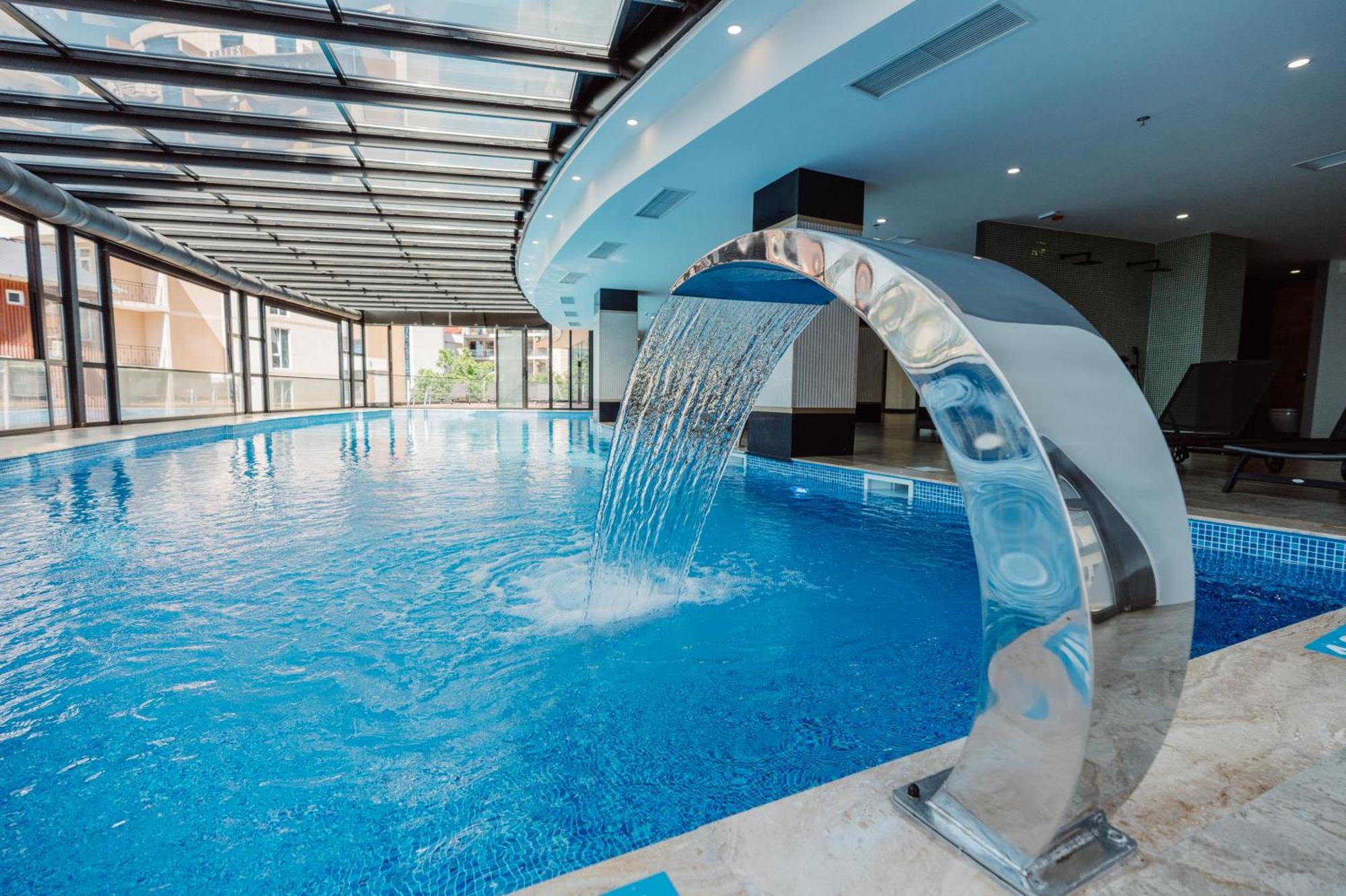 Otel Navi 4*